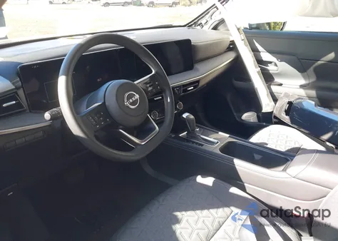 2025 Nissan Kicks Sv Intelligent Awd from USA, damaged, VIN 3N8AP6CB2SL429313